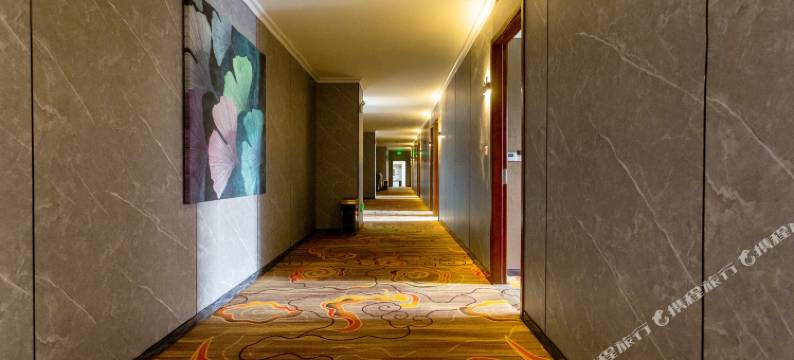 射洪鑫宏大酒店图片