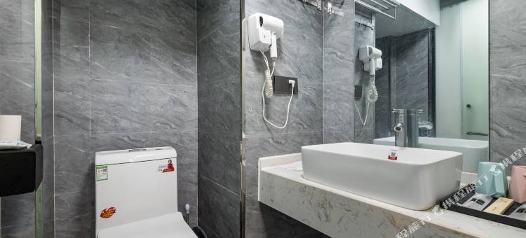 鸿顺欢享酒店(花溪大学城店)图片