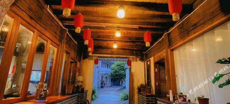 兰溪鼓月里民宿(游埠古镇店)图片