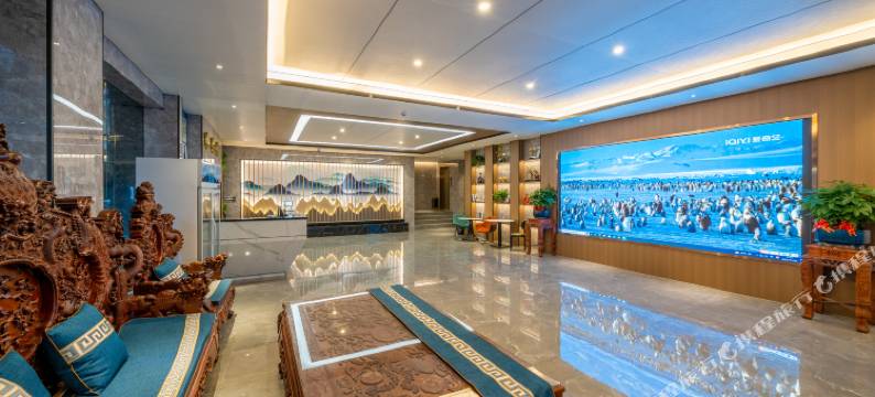 南宁二三角酒店(大沙田金象大道地铁站店)图片