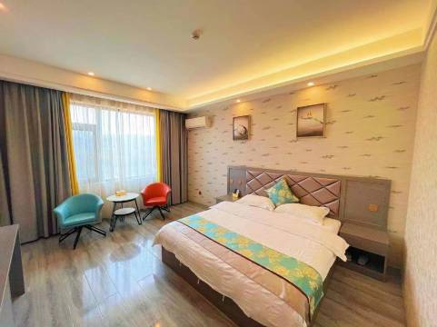 寻甸畅达商务酒店