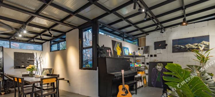 向山view homestay图片