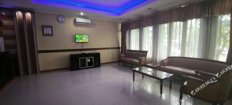 三宝垄新邦利玛酒店(Hotel Simpang Lima Semarang)图片