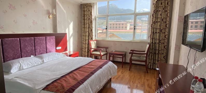 碌曲郎悦宾馆图片