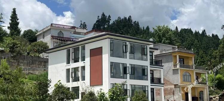 客中初夏民宿图片