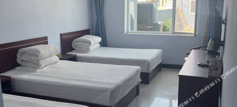 乌兰布统晨阳客栈图片