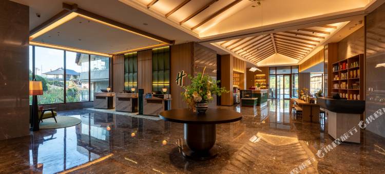 普洱景迈假日酒店图片