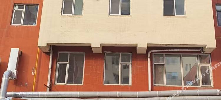 六六精品民宿(白山体育场店)图片