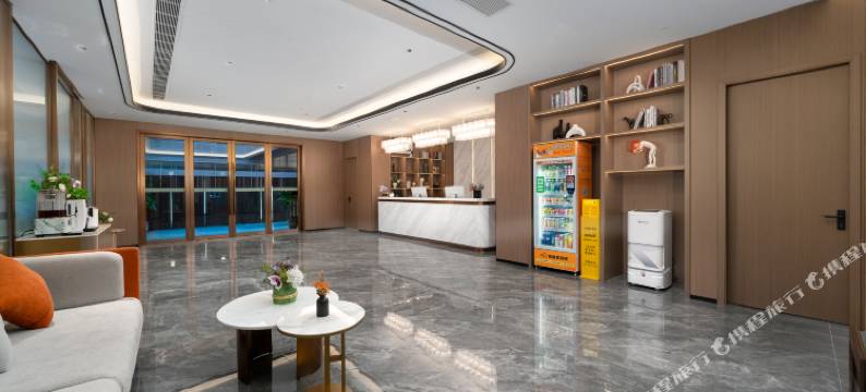 丽呈铂锐酒店(广州白云站百信广场店)图片