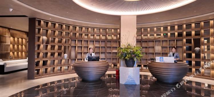 雲诗邸花园酒店(盈江国际翡翠城店)图片