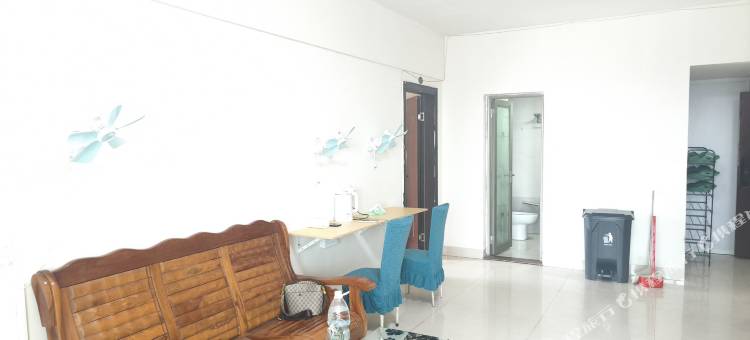 下一站北海纯男生青年驿站(高铁站店)图片