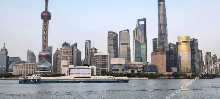 上海外滩南京东路地铁站亚朵X酒店图片