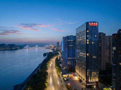 酒店外观江景