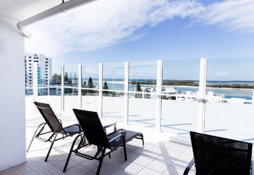 Ocean Views ResortHotel Overview