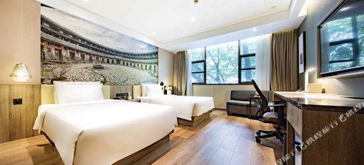 中山二路利和广场亚朵酒店图片