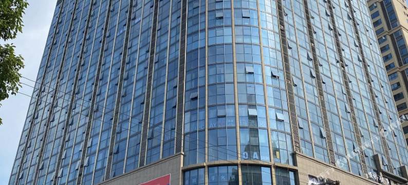 奢漫民宿(张家界天门奥莱步行街店)图片