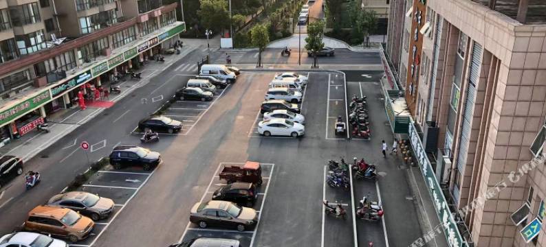 云曼酒店图片