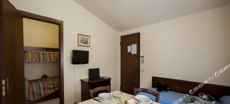 木吉罗维尔德营地村酒店(Camping Village Mugello Verde)图片