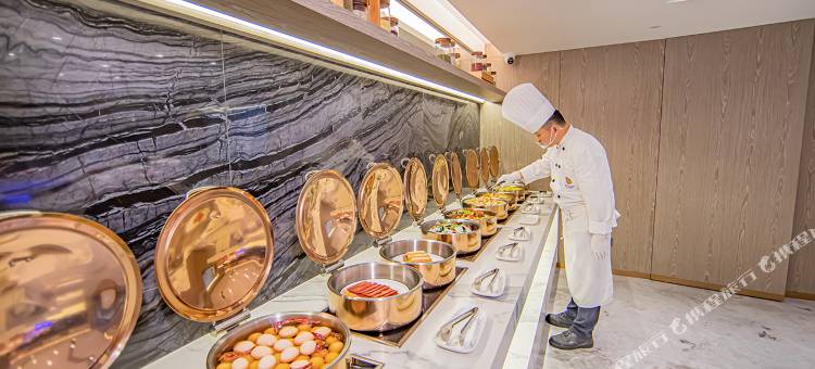 宜尚PLUS酒店(襄阳站民发商业广场店)图片