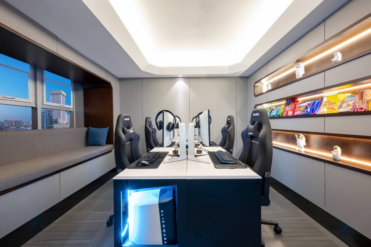 和光·ALIENSPACE外星人电竞酒店(宽窄巷子中医大省医院地铁站店)图片