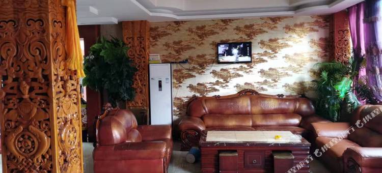 乡城乡馨商务酒店图片