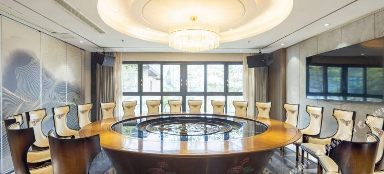 威远通汇百悦酒店(万达广场店)图片