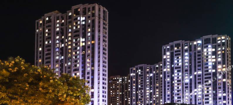 青岛蓝岸海景阳台LOFT家庭套房民宿图片
