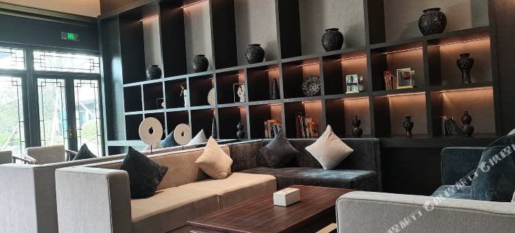 荆门九派通苑凯瑞酒店(园博园政务中心店)图片