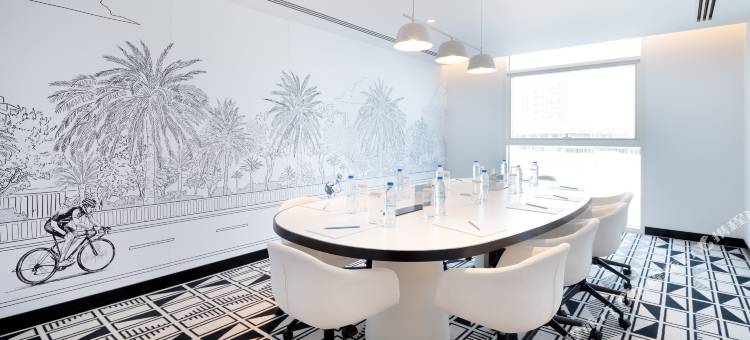 Ecos Dubai Hotel at Al Furjan图片