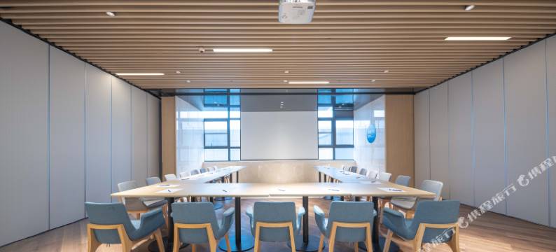 上海青浦新城智选假日酒店图片