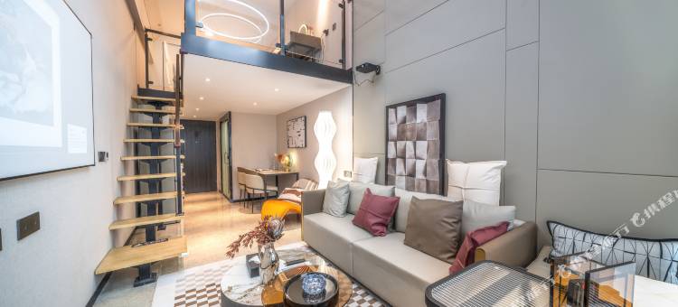 铂斯登行政公寓(深圳坂田地铁站坂田万科广场店)图片