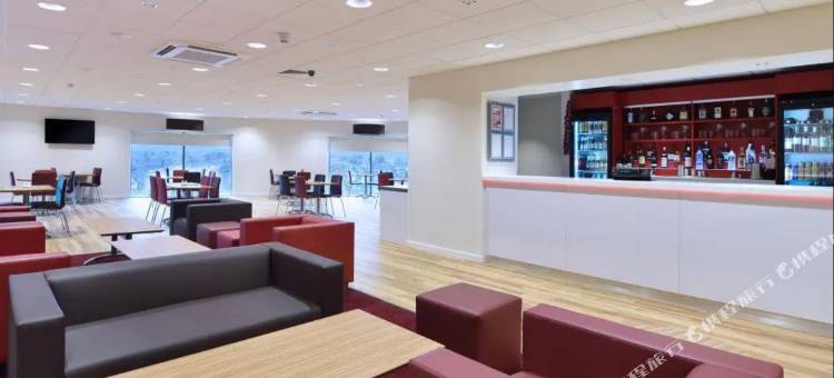 Travelodge Redhill Town Centre图片
