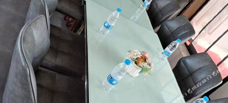 镜泊湖纳山纳水酒店图片