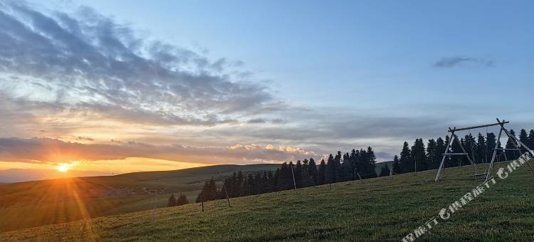 喀拉峻祥益牧云美宿图片