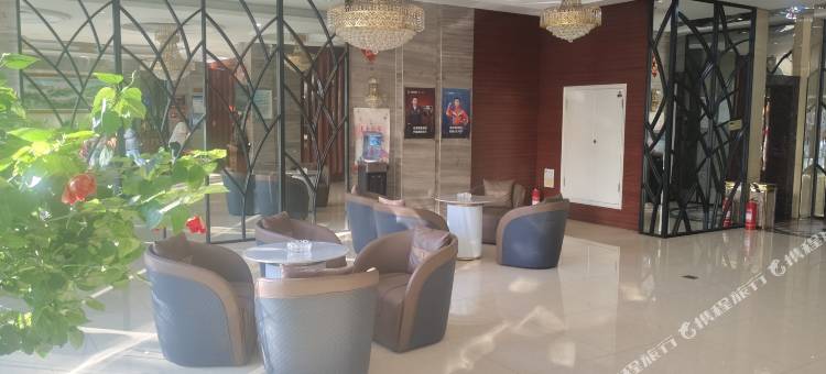 土默特右旗诚浩酒店图片