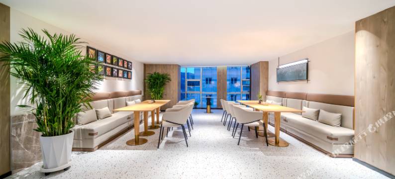 延安治平四季和光酒店(中心街宝塔山店)图片