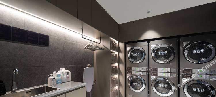 成都文殊院城隍庙地铁站轻居酒店图片