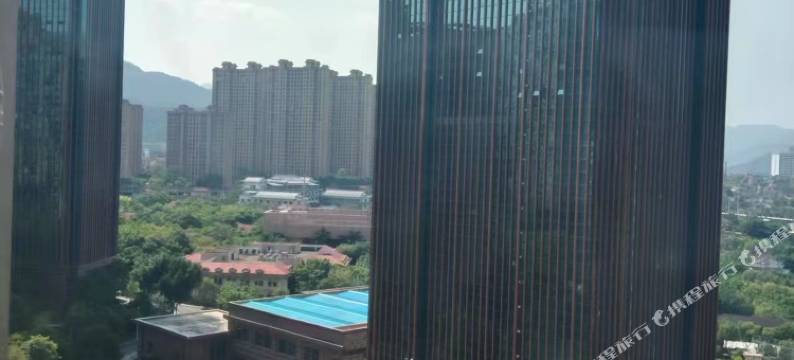 迎宾精品民宿(贵安水世界店)图片