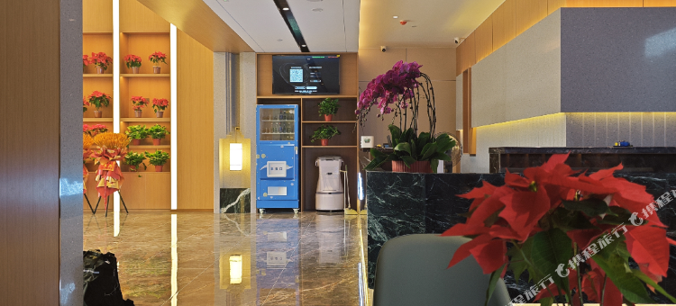 白玉兰酒店(石家庄高铁站塔坛国际商贸城店)图片