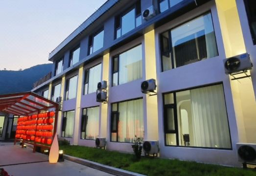 五台山云朵精品民宿外景图