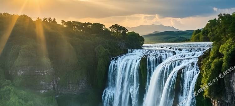 黔花之筑ATRIUM·GARDEN酒店(安顺黄果树大街火车站店)图片