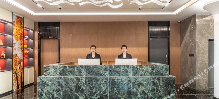 季枫国际酒店(呼伦贝尔阿荣旗王杰广场店)图片