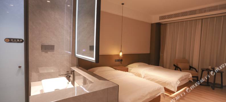 南涧百年大酒店图片