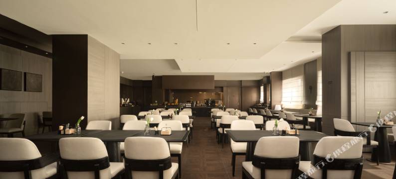 沈阳站西广场亚朵酒店图片