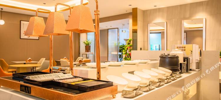 云上四季酒店(涞水野三坡百里峡景区店)图片