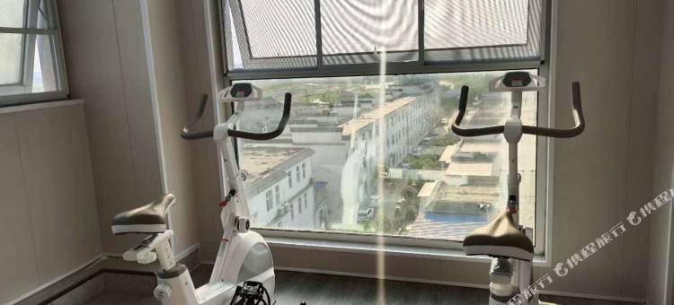 西西里智慧酒店(淮滨西湖公园店)图片