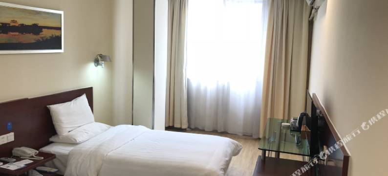 东照酒店(广州西门口地铁站光孝店)图片