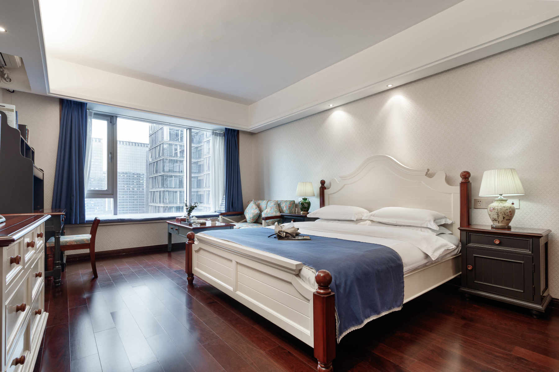 Senberstan Hotel (Chengdu Financial Twin Towers City) Hotel Overview