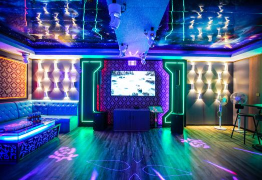 Heqing Huaxi Yazhu HomestayHotel Overview