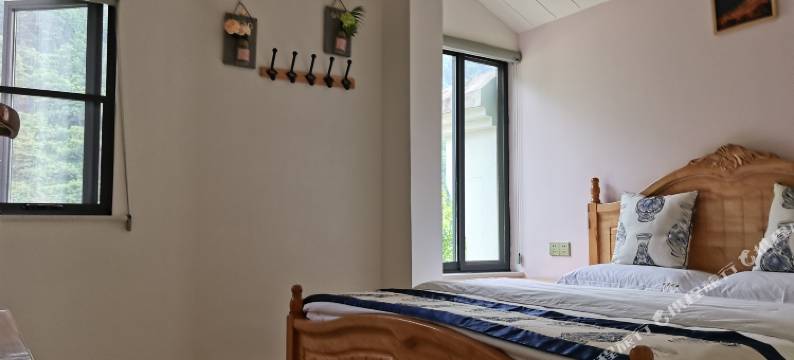 汶川云巢花窠民宿图片